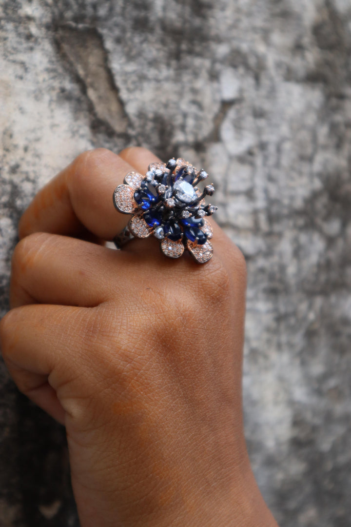 A closeup image of Mirai Contemporary Ring -1 by Live Some India 