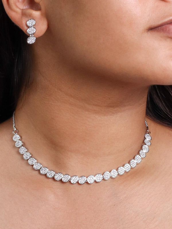 A closeup image of a girl wearing Motifs Diamond Necklace Set -3 by Live Some India 